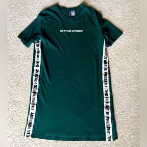 H&M green tshirt dress